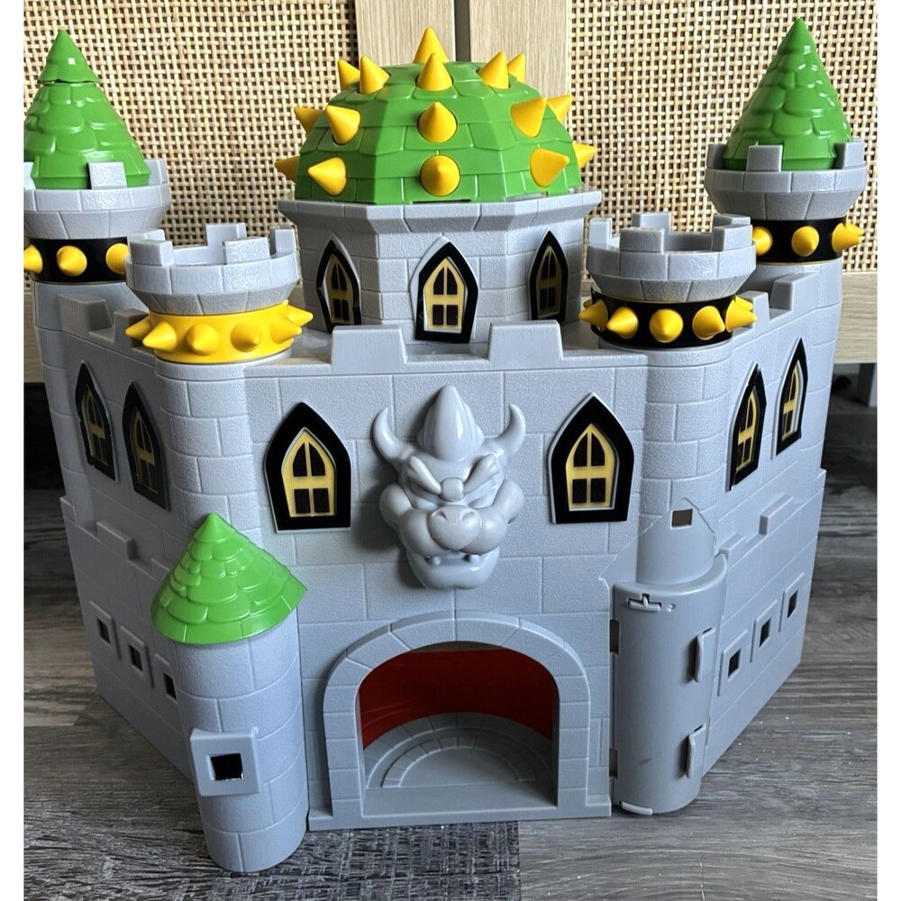 Bowsers Castle Super Mario Bros Deluxe Playset with Sound